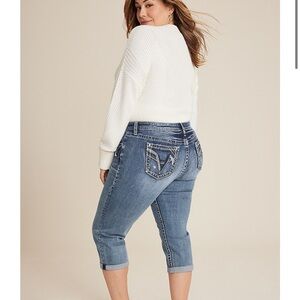 Vigoss Women's Cropped Dublin Crop Straight Heritage Fit Jean size 24 (plus sz)